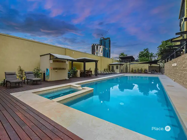 Main view of Homely apartment listing, 10/30 Mollison Street, South Brisbane QLD 4101