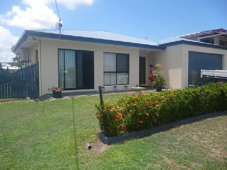 1 Gowland Street, Kurrimine Beach QLD 4871