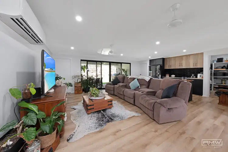 Sixth view of Homely house listing, 17 Cape Manifold Avenue, Pacific Heights QLD 4703