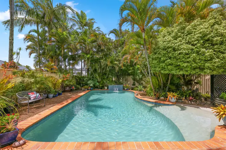 26 Lakeridge Drive, Varsity Lakes QLD 4227
