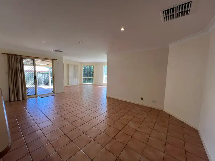 Fifth view of Homely house listing, 4 Gasnier Place, Dubbo NSW 2830