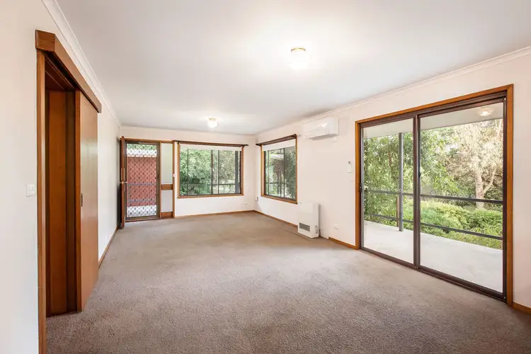 Sixth view of Homely house listing, 33 Isaacs Avenue, Yackandandah VIC 3749