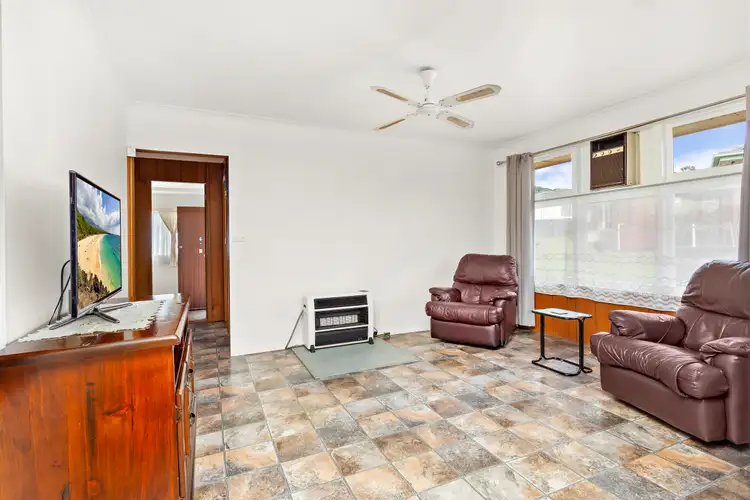 Fourth view of Homely house listing, 9 Kimbarra Crescent, Koonawarra NSW 2530