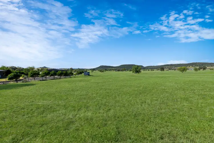 7 Eveleigh Road, Gunnedah NSW 2380