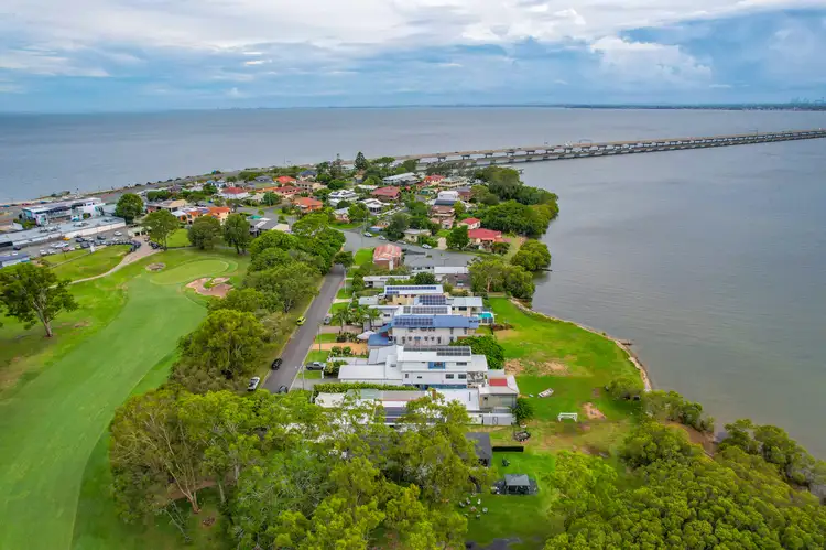19 Princess Terrace, Clontarf QLD 4019