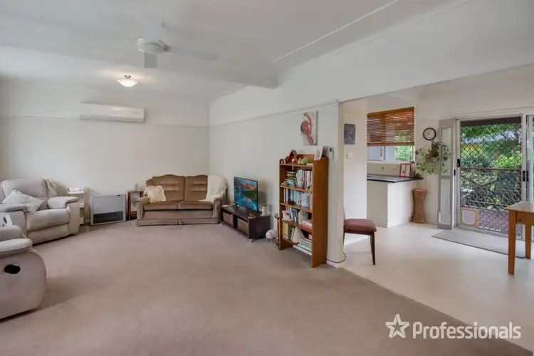 Fifth view of Homely house listing, 10 Castlereagh Avenue, Mount Austin NSW 2650