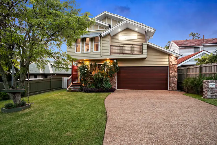 7 Frost Street, Clontarf QLD 4019