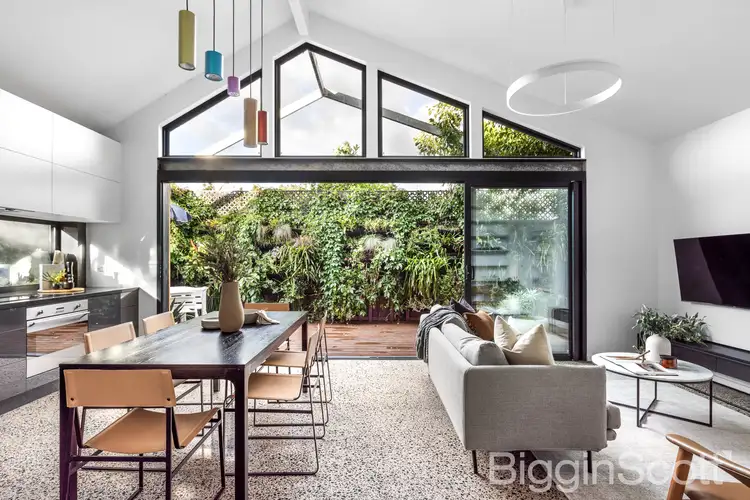 3/8 Thomas Street, Port Melbourne VIC 3207