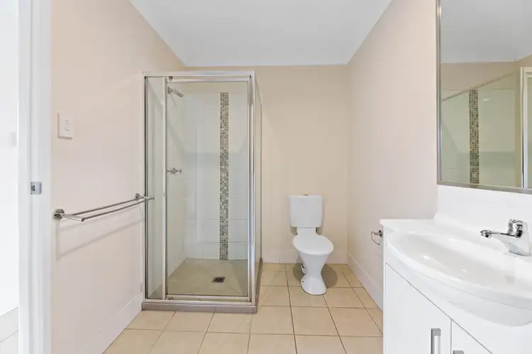 Fourth view of Homely unit listing, 2/33 Alistair Street, Glenvale QLD 4350