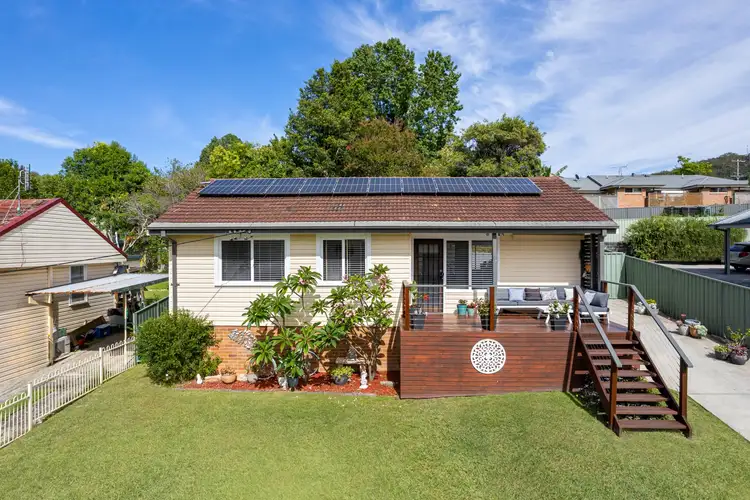 18 Spring Avenue, Springfield NSW 2250