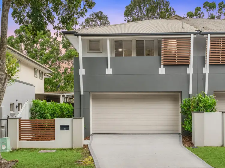 70 Greenway Circuit, Mount Ommaney QLD 4074