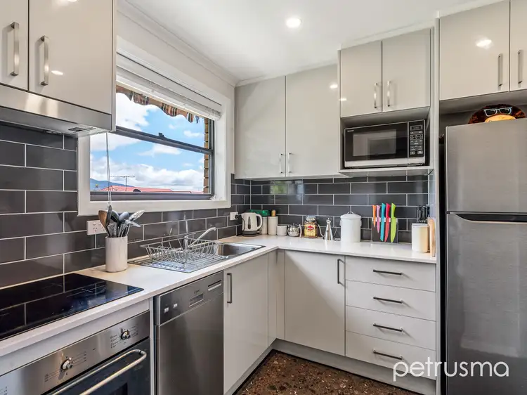 Sixth view of Homely unit listing, 4/5 Alt-Na-Craig Avenue, Mount Stuart TAS 7000