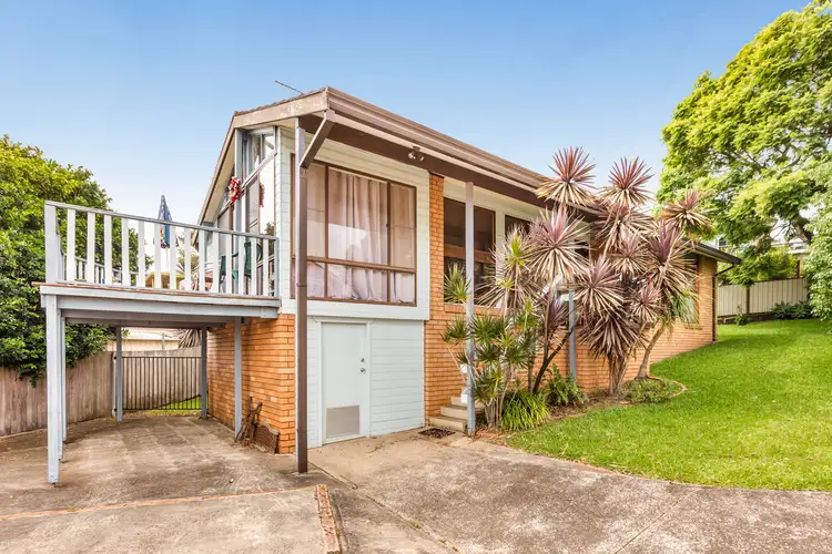 2 Theile Place, Mount Warrigal NSW 2528