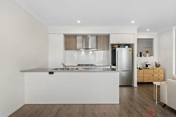 Fifth view of Homely townhouse listing, 7 Soho Crescent, Wollert VIC 3750