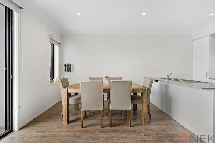 Sixth view of Homely townhouse listing, 7 Soho Crescent, Wollert VIC 3750