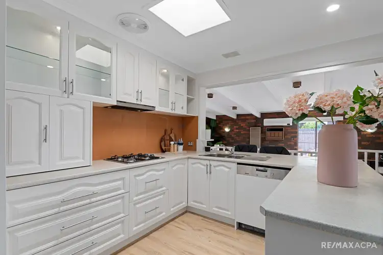 Sixth view of Homely house listing, 4 Cambridge Court, Thomastown VIC 3074