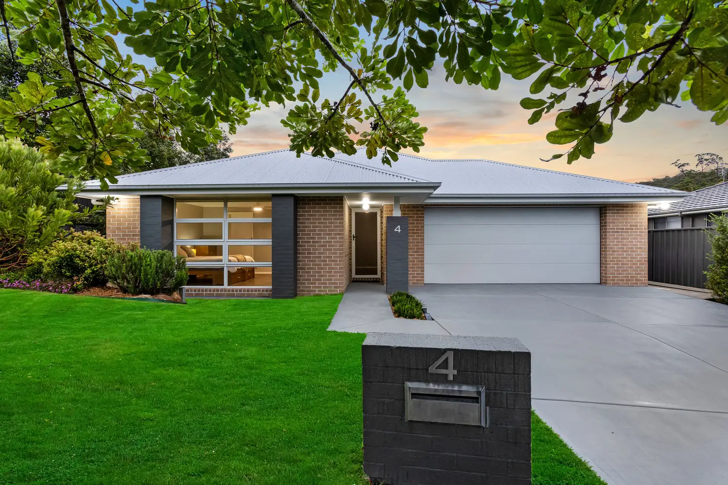 Main view of Homely house listing, 4 Scorpius Ridge, Cameron Park NSW 2285