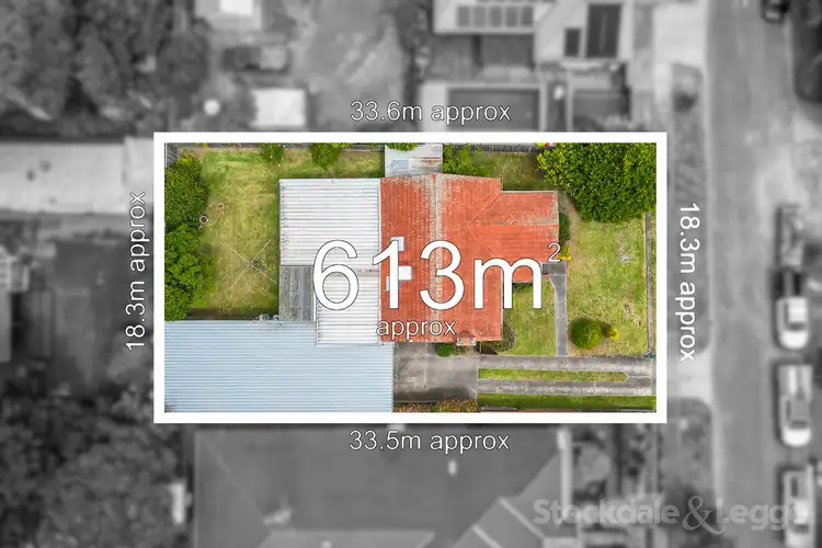Second view of Homely house listing, 3 Anson Court, Ashburton VIC 3147