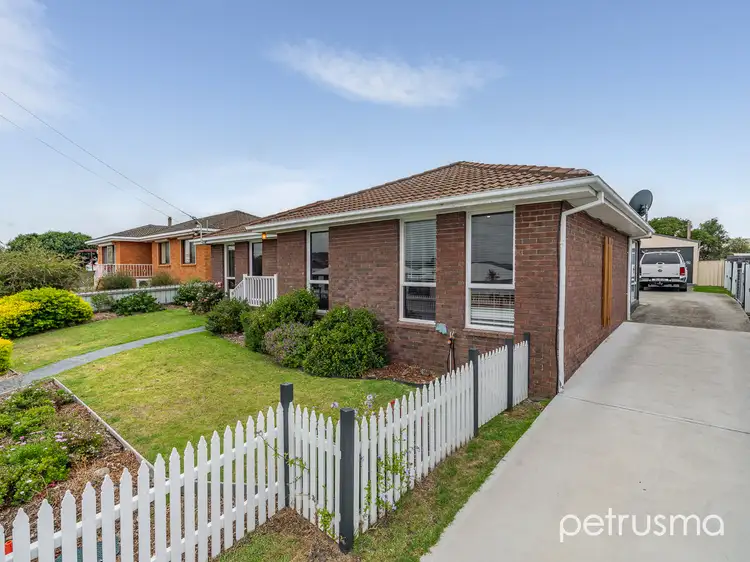 5 First Avenue, Midway Point TAS 7171