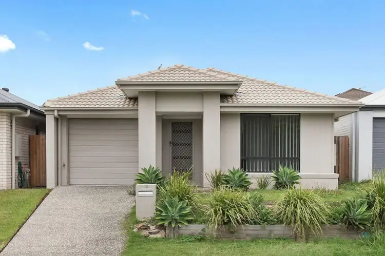 13 Napa Circuit, Holmview QLD 4207
