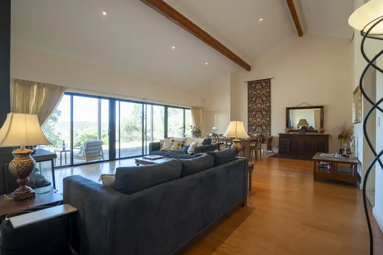 67 Heritage Drive, Roleystone WA 6111