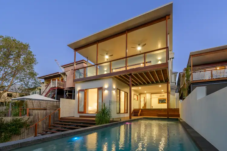 25 Garrick Terrace, Herston QLD 4006