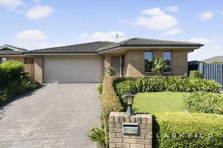 2/76 Streeton Drive, Metford NSW 2323