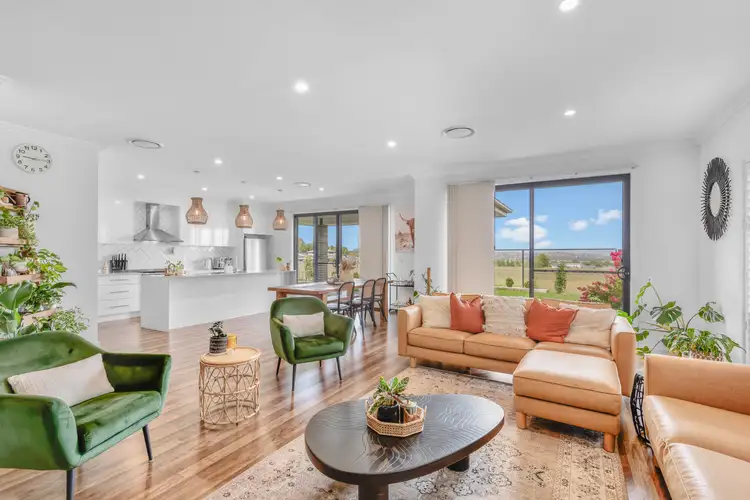 Sixth view of Homely house listing, 8 Croke Close, Kelso NSW 2795