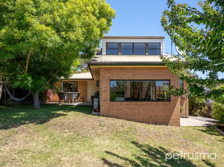 30 Hutchins Street, Kingston TAS 7050