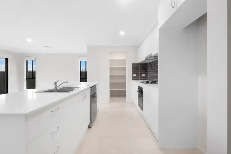 Fourth view of Homely semi-detached listing, 18 Chiswick Way, Thornton NSW 2322