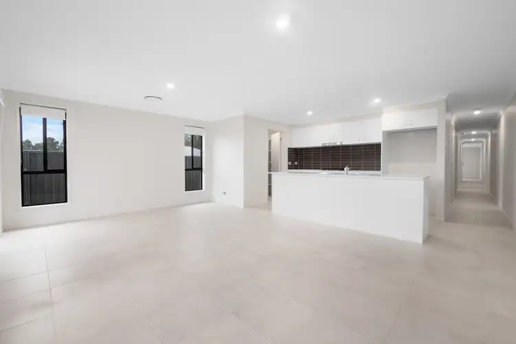 Fifth view of Homely semi-detached listing, 18 Chiswick Way, Thornton NSW 2322