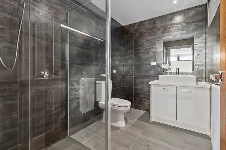 Fifth view of Homely townhouse listing, 1/15-17 Calista Avenue, Oakleigh East VIC 3166