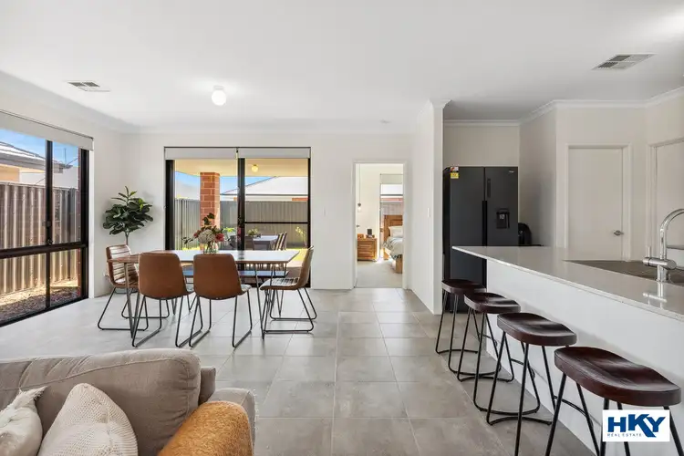 7 Oldbury Street, Aveley WA 6069