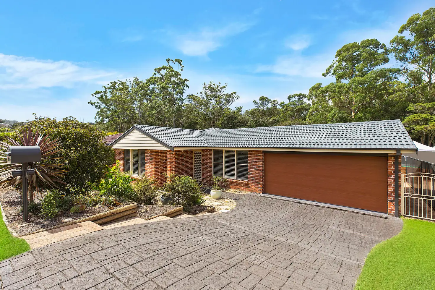 Main view of Homely house listing, 5 Judy Anne Close, Green Point NSW 2251