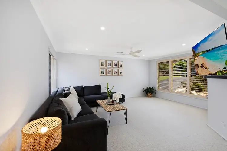 Third view of Homely house listing, 5 Judy Anne Close, Green Point NSW 2251