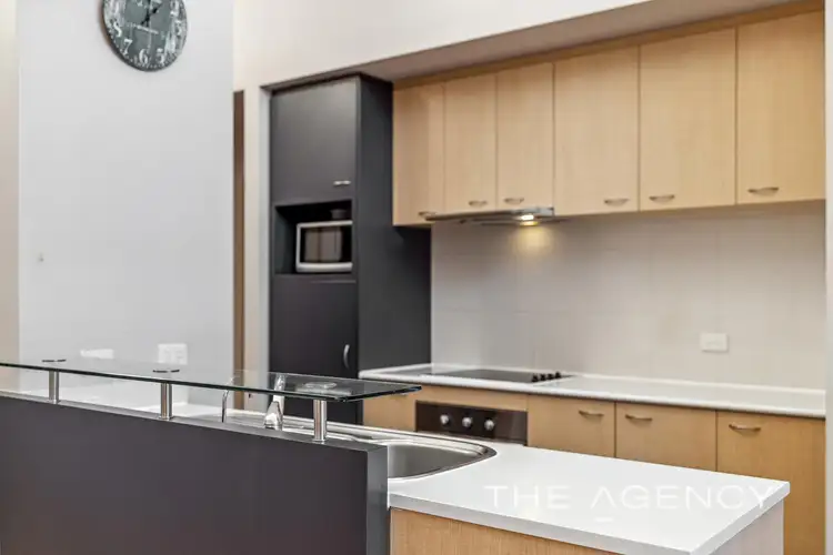 Sixth view of Homely unit listing, 30/11 Tanunda Drive, Rivervale WA 6103