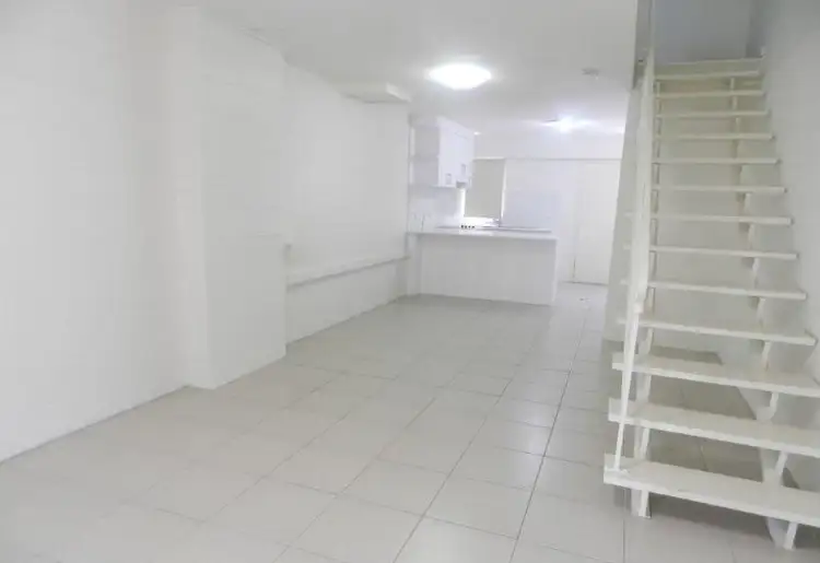 Second view of Homely unit listing, 5/21 Charles Street, West Gladstone QLD 4680