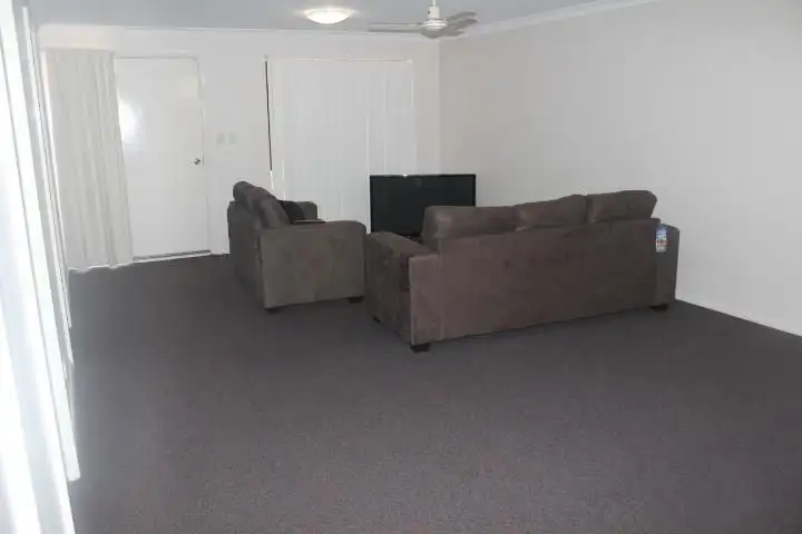 Fourth view of Homely villa listing, 29/1 Cowra Dve, Newman WA 6753