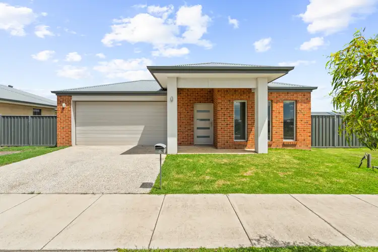 Main view of Homely house listing, 2 Hoy Drive, Sale VIC 3850