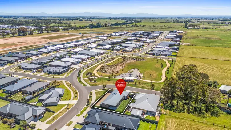Second view of Homely house listing, 2 Hoy Drive, Sale VIC 3850