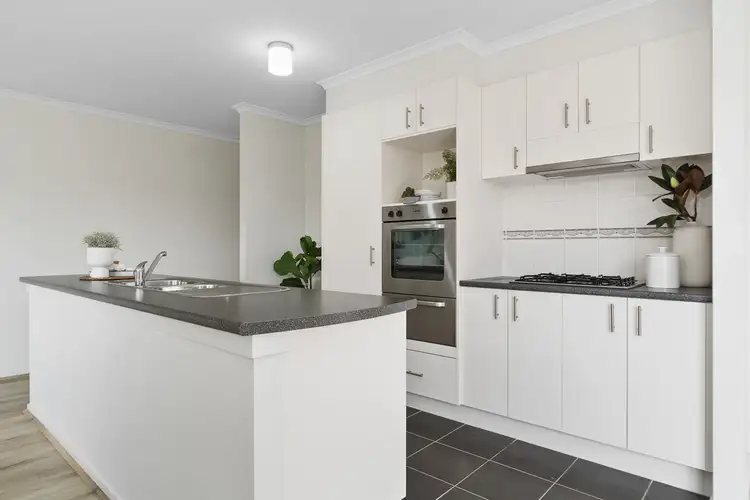 Sixth view of Homely house listing, 33 Coco Parade, Skye VIC 3977