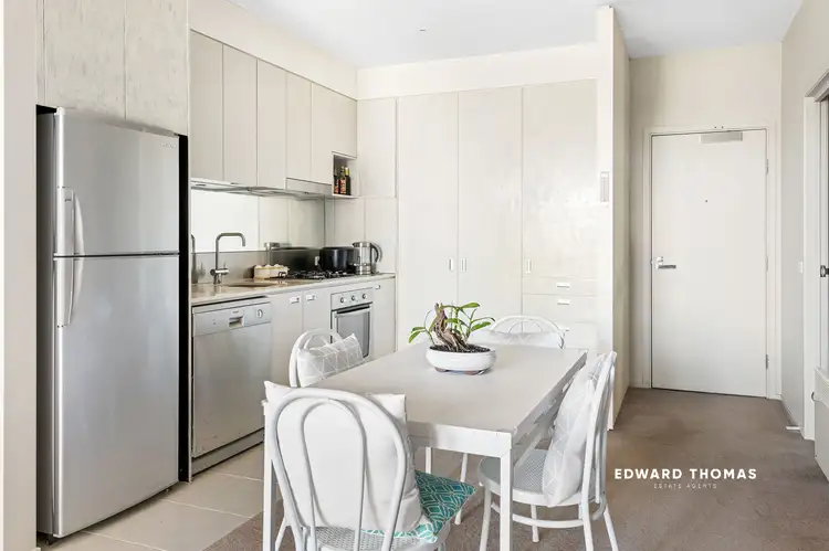 208/84 Altona Street, Kensington VIC 3031