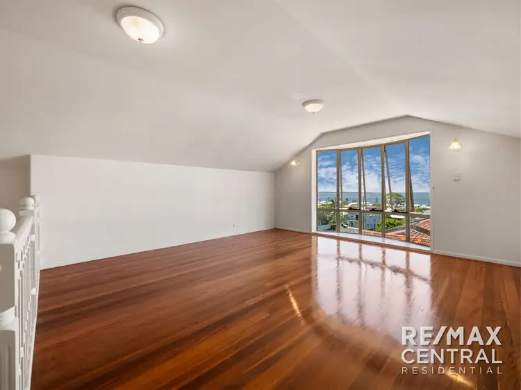 30 Melville Terrace, Wynnum QLD 4178