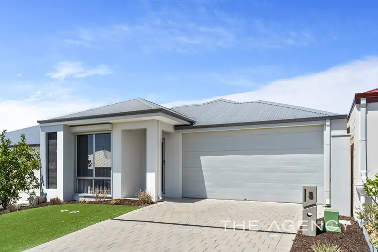 Second view of Homely house listing, 5 Opal Way, Treeby WA 6164