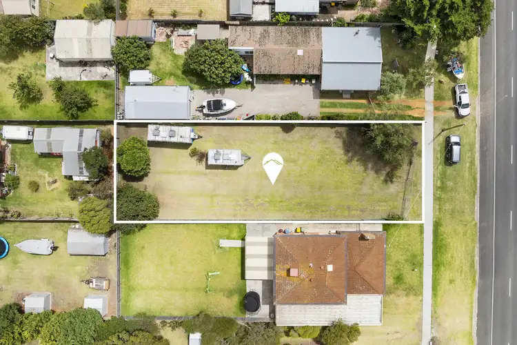 208 Newcombe Street, Portarlington VIC 3223