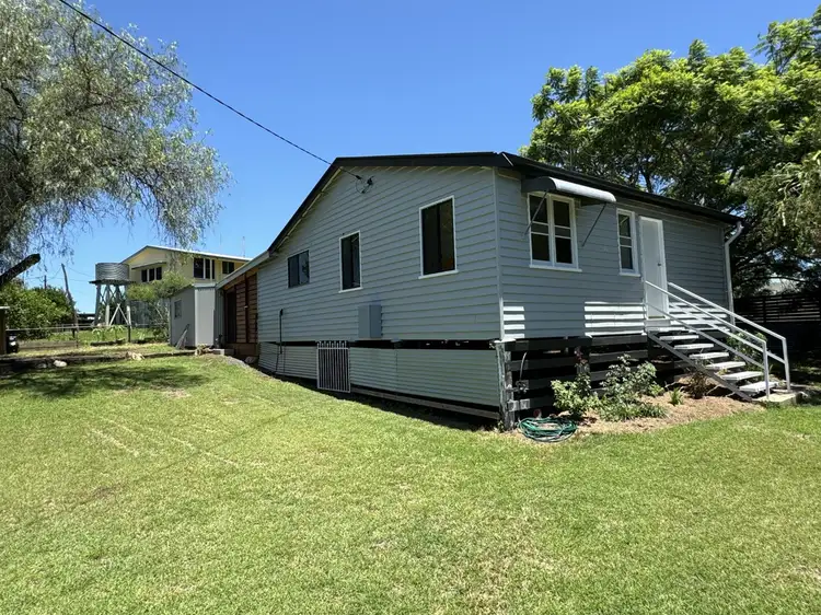 81 Flinders Street, Monto QLD 4630