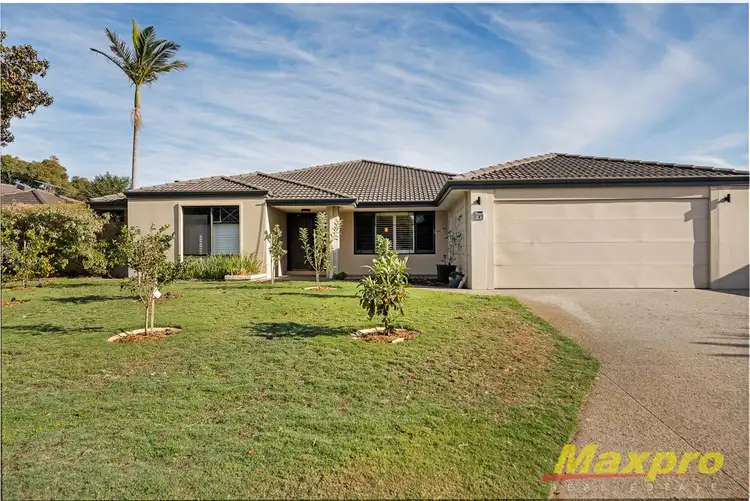 4 Kardier Mews, Viveash WA 6056