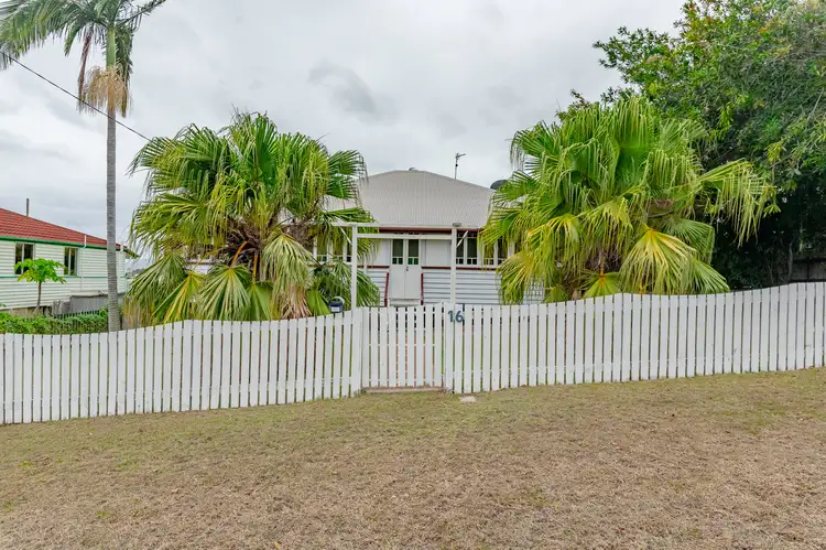 16 George Street, West Gladstone QLD 4680