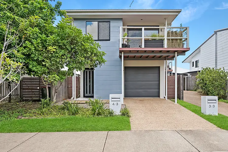 4/3 Christina Road, Clinton QLD 4680