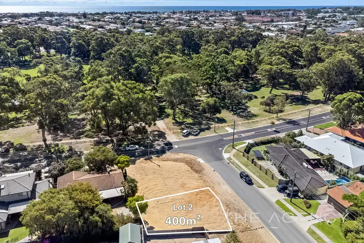 71 David Crescent, Hillarys WA 6025